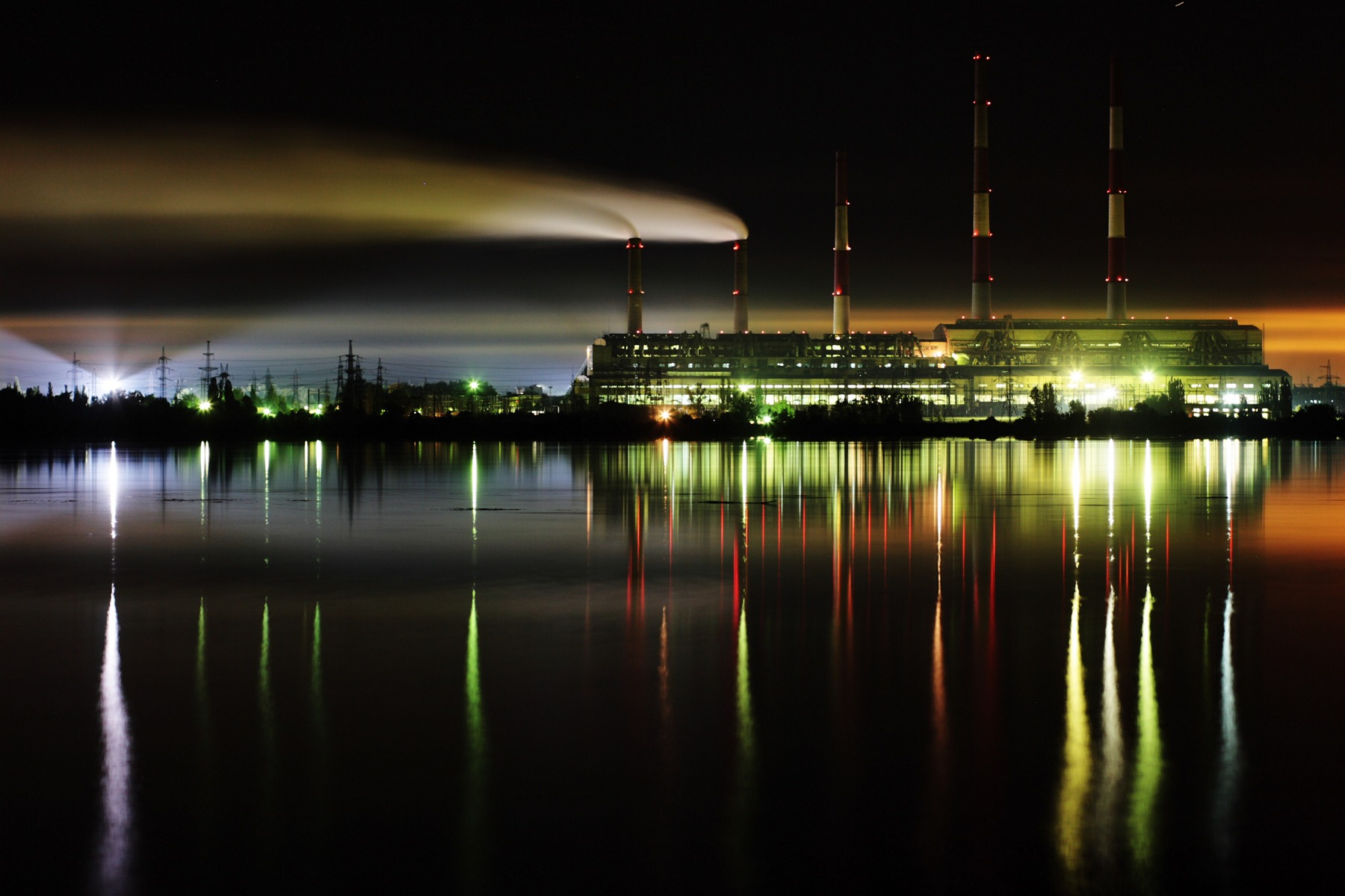 Zmiiv thermal power plant, viewed from the opposite side of a reservoir