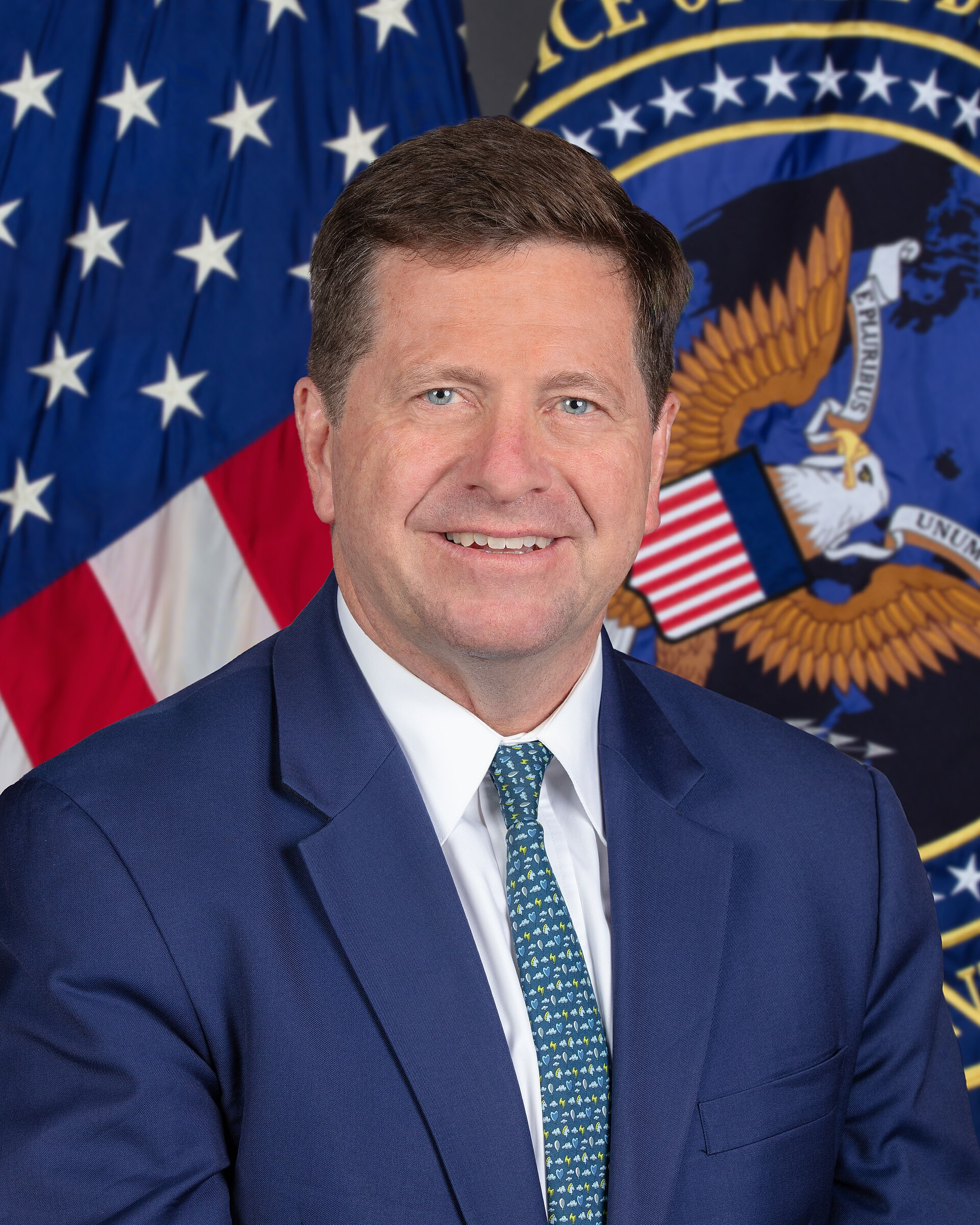 Jay Clayton’s official portrait as the Director of National Intelligence